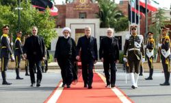 الرئيس الإيراني مسعود بزشكيان يغادر إلى جمهورية أذربيجان للمشاركة في قمة منظمة إيكو